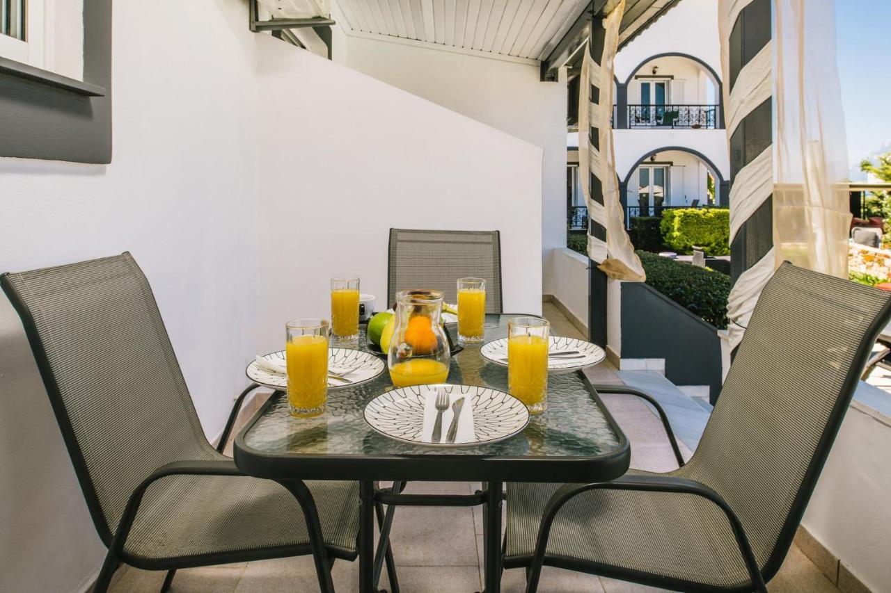 Villa Corali Apartments Sea Breath & Pool Ammoudi Dış mekan fotoğraf