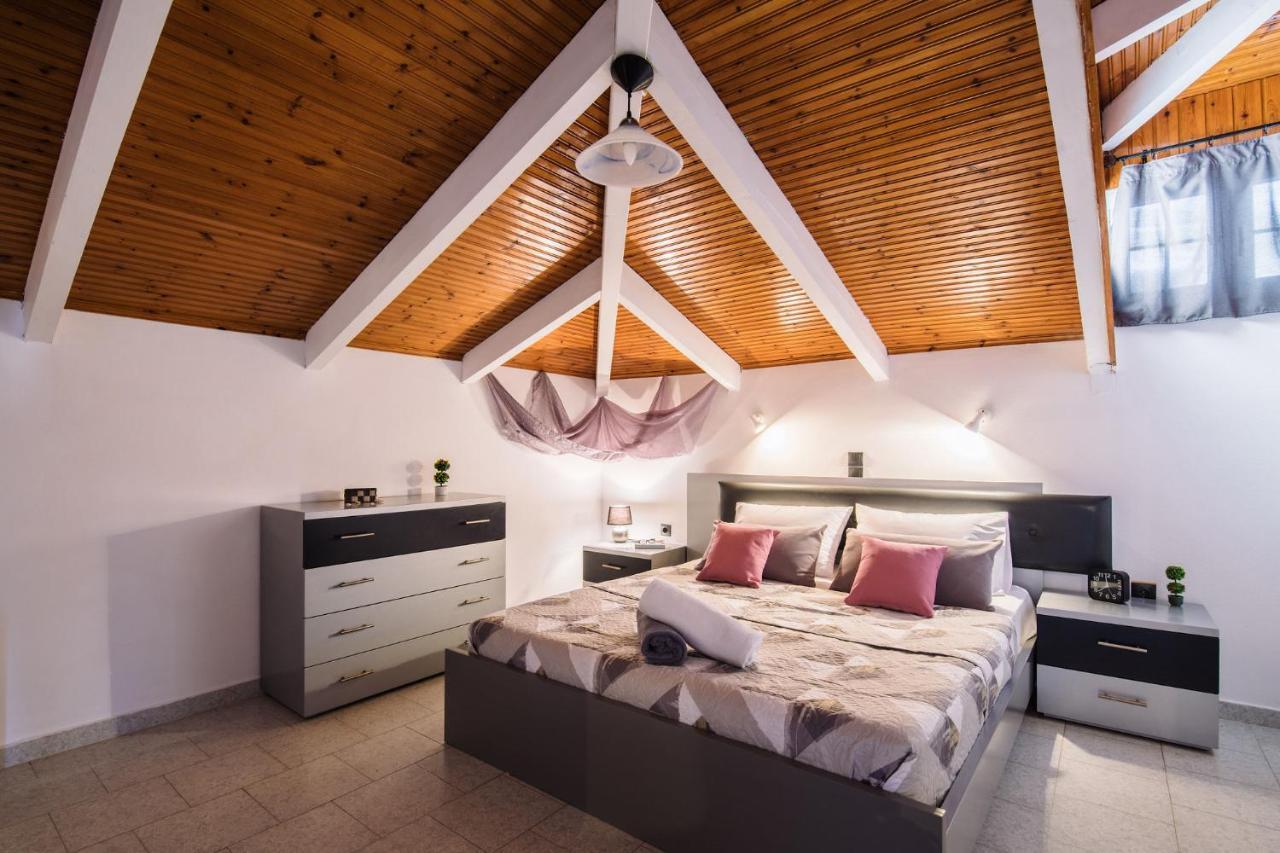 Villa Corali Apartments Sea Breath & Pool Ammoudi Dış mekan fotoğraf